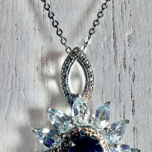 London Blue Topaz in Sterling Silver with Marquise Cut Sky Blue Topaz Stones - Picture 14 of 17